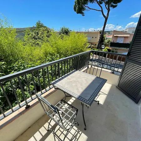 Louise-rose Villeneuve-Loubet