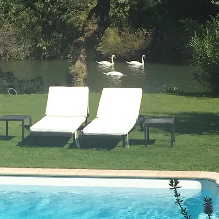 Louise-rose Bed and Breakfast 4*