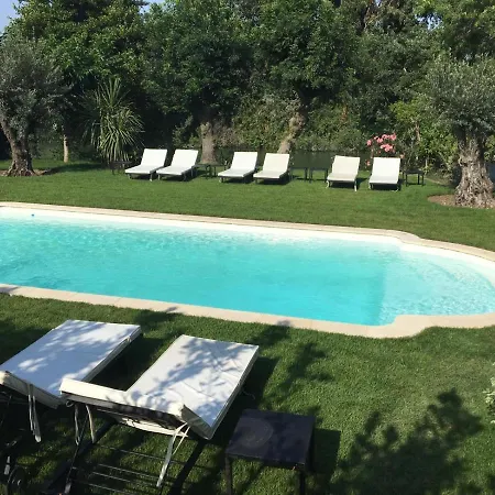 Bed and Breakfast Louise-rose 4*