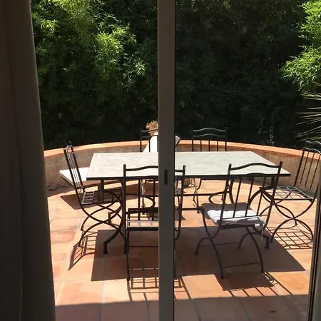 Louise-rose Bed and Breakfast Villeneuve-Loubet