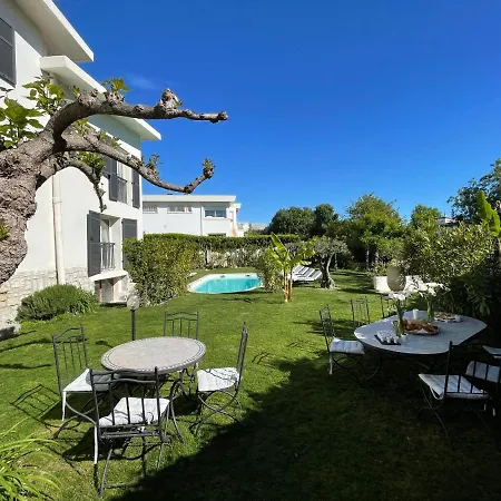 Bed & Breakfast Louise-rose Villeneuve-Loubet