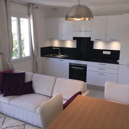 Louise-rose Bed and Breakfast