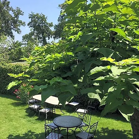Nocleg ze śniadaniem Louise-rose 4*