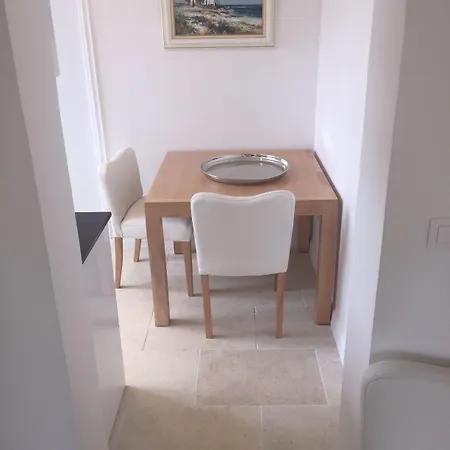 Louise-rose 4* Villeneuve-Loubet