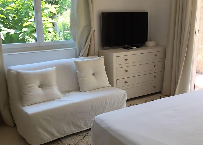 Louise-rose 4* Villeneuve-Loubet